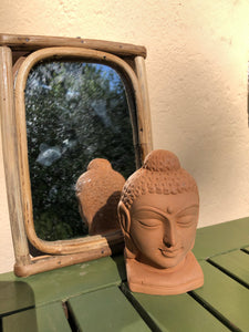 Tête de Buddha en argile