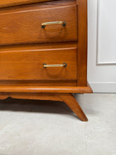 Charger l'image dans la galerie, Commode pieds compas