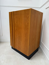 Charger l'image dans la galerie, Buffet / meuble hi-fi vintage