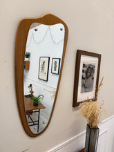 Charger l'image dans la galerie, Miroir scandinave 1950