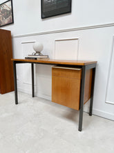 Charger l'image dans la galerie, Bureau moderniste 1 caisson