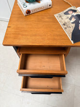 Charger l'image dans la galerie, Bureau moderniste vintage