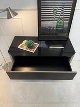 Charger l'image dans la galerie, Commode design années 80