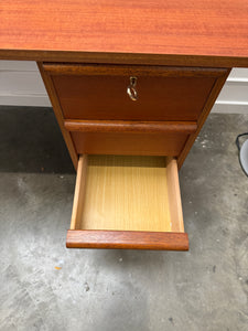 Bureau vintage scandinave mid century