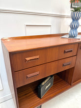 Charger l'image dans la galerie, Enfilade scandinave en teck