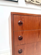 Charger l&#39;image dans la galerie, Commode scandinave en teck vintage