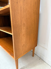 Charger l'image dans la galerie, Bibliothèque scandinave