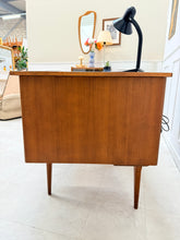 Charger l'image dans la galerie, Bureau scandinave en teck double face
