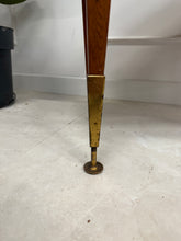 Charger l&#39;image dans la galerie, Table de chevet vintage