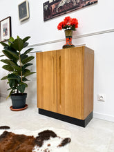 Charger l'image dans la galerie, Buffet scandinave vintage