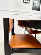Charger l'image dans la galerie, Ensemble table ronde + chaises en cuir
