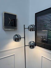 Charger l&#39;image dans la galerie, Lampadaire en chrome vintage