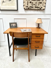 Charger l&#39;image dans la galerie, Bureau moderniste vintage