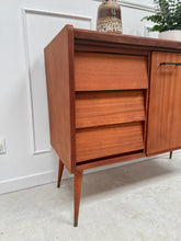 Charger l'image dans la galerie, Buffet vintage