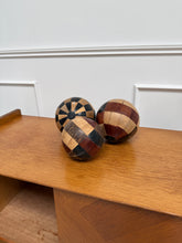 Charger l'image dans la galerie, Buffet scandinave pieds compas