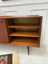 Charger l'image dans la galerie, Enfilade scandinave en teck