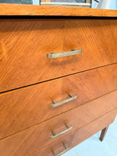 Charger l'image dans la galerie, Commode années 50