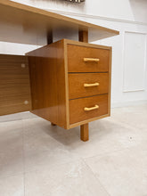 Charger l'image dans la galerie, Bureau vintage