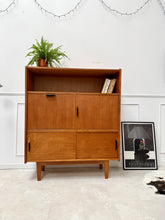 Charger l&#39;image dans la galerie, Buffet scandinave vintage