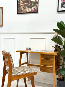 Bureau pieds compas