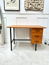 Charger l&#39;image dans la galerie, Bureau moderniste vintage