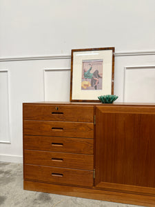 Enfilade scandinave en teck