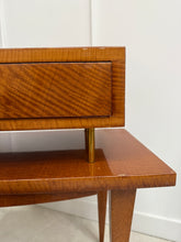 Charger l&#39;image dans la galerie, Table de chevet vintage