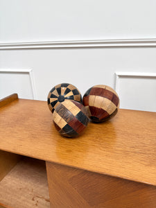 Lot de 3 boules en bois