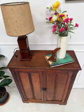 Charger l'image dans la galerie, Buffet parisien vintage