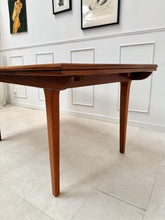 Charger l'image dans la galerie, Table à manger avec rallonges