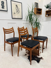 Charger l'image dans la galerie, Lot de 4 chaises scandinaves