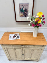 Charger l'image dans la galerie, Buffet parisien vintage
