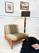 Charger l'image dans la galerie, Chauffeuse vintage en pin