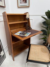 Charger l'image dans la galerie, Secrétaire scandinave années 50