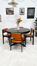 Charger l'image dans la galerie, Ensemble table ronde + chaises en cuir