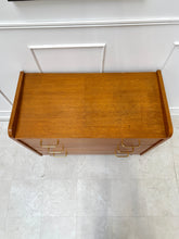 Charger l'image dans la galerie, Commode pieds compas