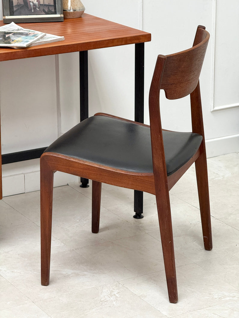 Chaise scandinave en teck vintage