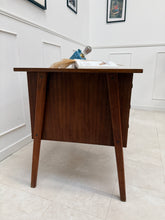 Charger l'image dans la galerie, Bureau scandinave en teck