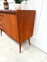 Charger l'image dans la galerie, Buffet vintage