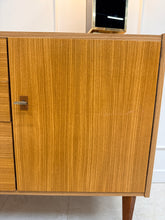 Charger l'image dans la galerie, Buffet vintage années 70