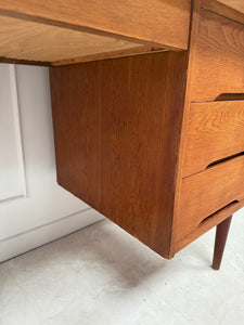 Bureau vintage