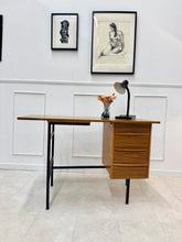 Charger l'image dans la galerie, Bureau vintage