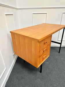 Bureau scandinave vintage