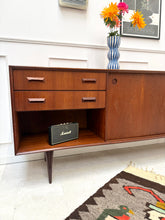 Charger l'image dans la galerie, Enfilade scandinave en teck