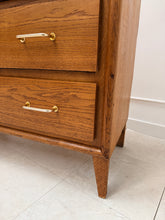 Charger l'image dans la galerie, Commode vintage pieds compas