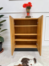 Charger l'image dans la galerie, Buffet scandinave vintage