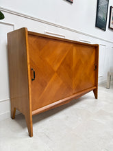 Charger l'image dans la galerie, Buffet scandinave pieds compas