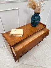 Charger l'image dans la galerie, Commode vintage pieds compas