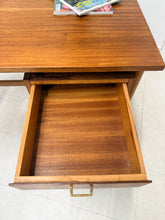 Charger l'image dans la galerie, Bureau scandinave vintage