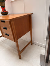 Charger l'image dans la galerie, Bureau scandinave teck blond